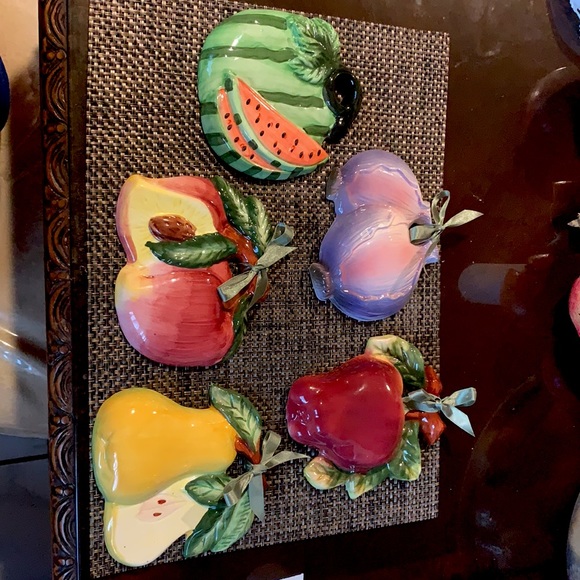 5 piece fruit kitchen set . - Picture 14 of 14